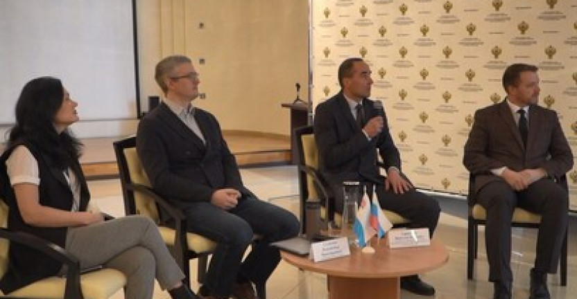 14 марта состоялась встреча коллектива Камчатстата  с Губернатором Камчатского края Владимиром Солодовым